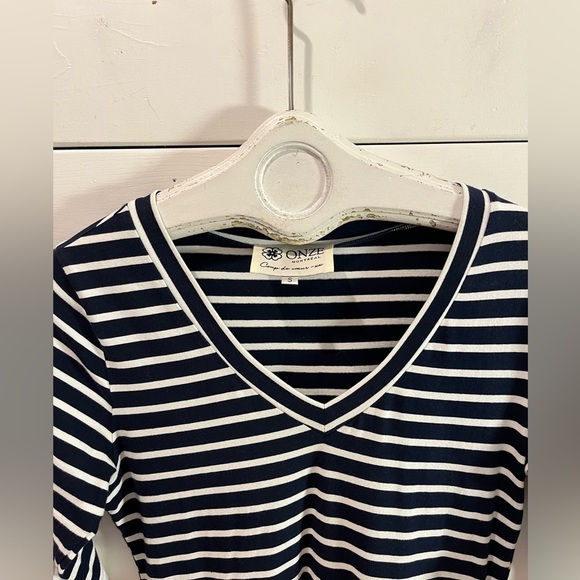 🤍ONZE MONTRÉAL – Navy & White Striped Dress – Size S - Picture 6 of 10